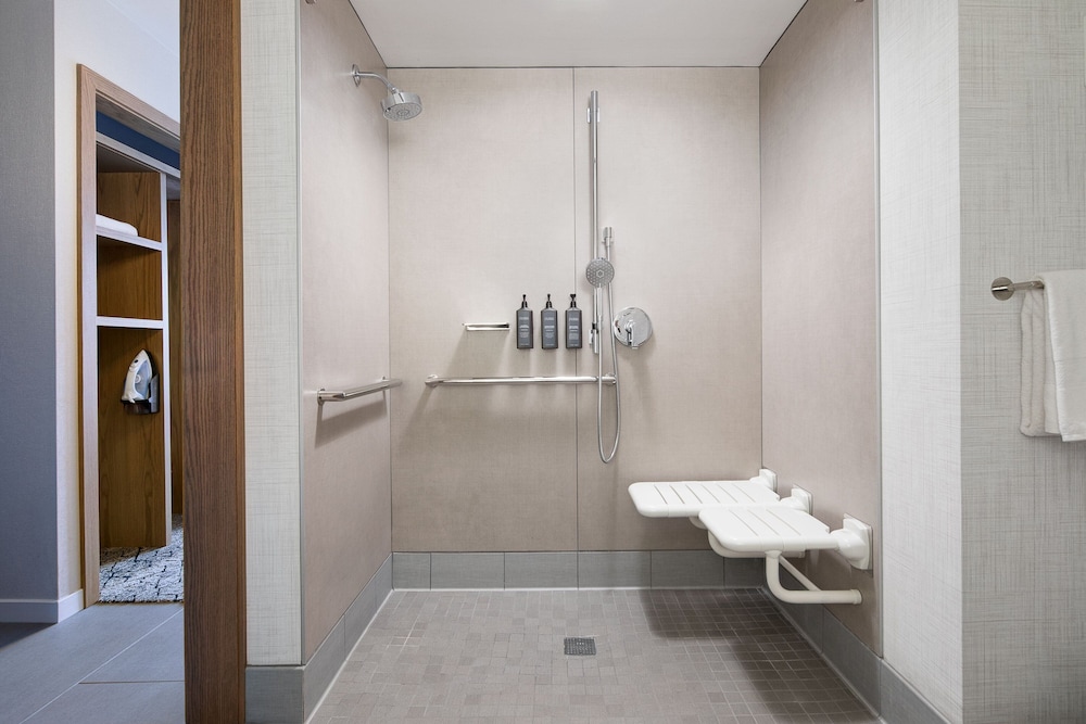 Sheraton Westport Plaza Hotel St. Louis - photo 36