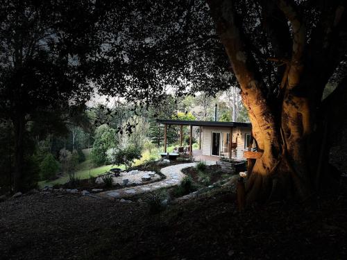 Bellingen Mountain View Studio — 4-Star Luxury Hotel in Bellingen, Australia