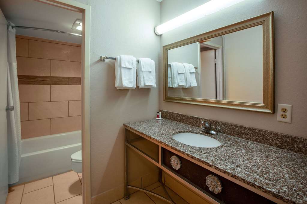 Baymont by Wyndham Northwood - photo 27