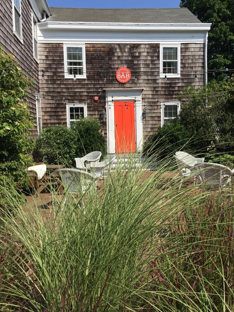 Bridgehampton Inn - photo 26
