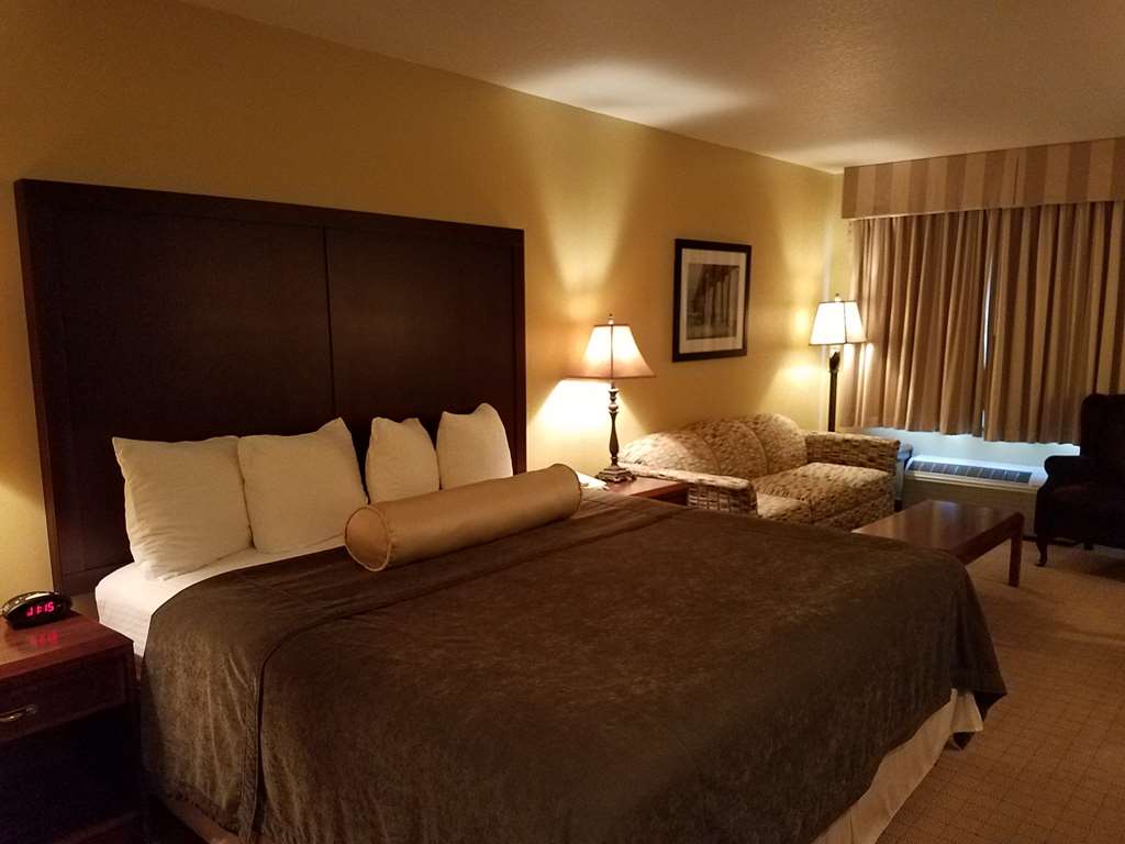 Best Western Salbasgeon Inn & Suites Of Reedsport - photo 27