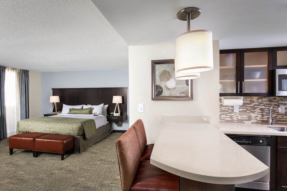 Staybridge Suites Atlanta Midtown - photo 6