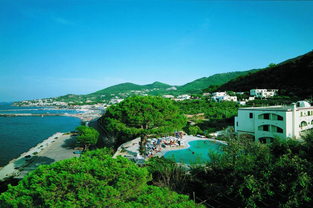 Hotel l'Approdo — hotel in Casamicciola Terme
