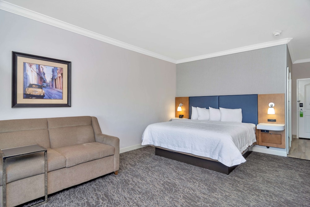 Hampton Inn & Suites Fort Worth Fossil Creek - photo 27