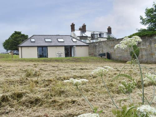 The Cottage At Stainsacre Hall — 4-Star Luxury Hotel in Whitby, United Kingdom