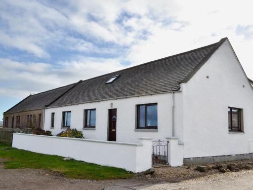 Firth View - carbon neutral hotel in Fochabers
