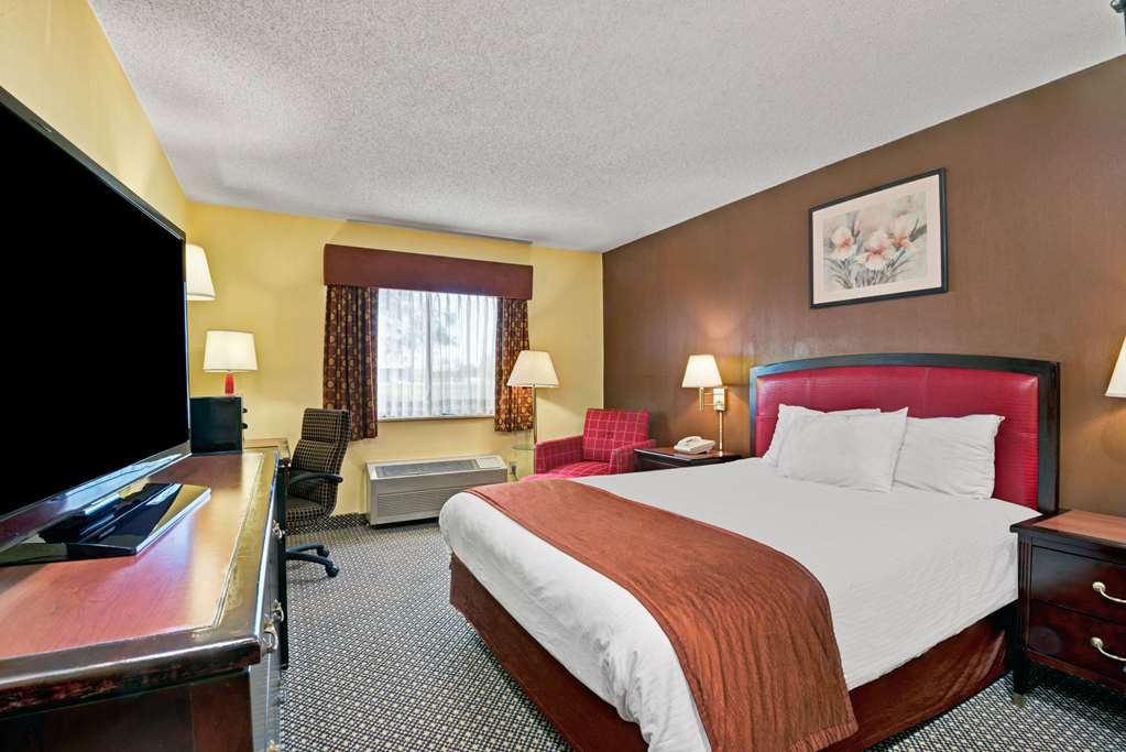 Baymont by Wyndham Washington Court House - photo 6