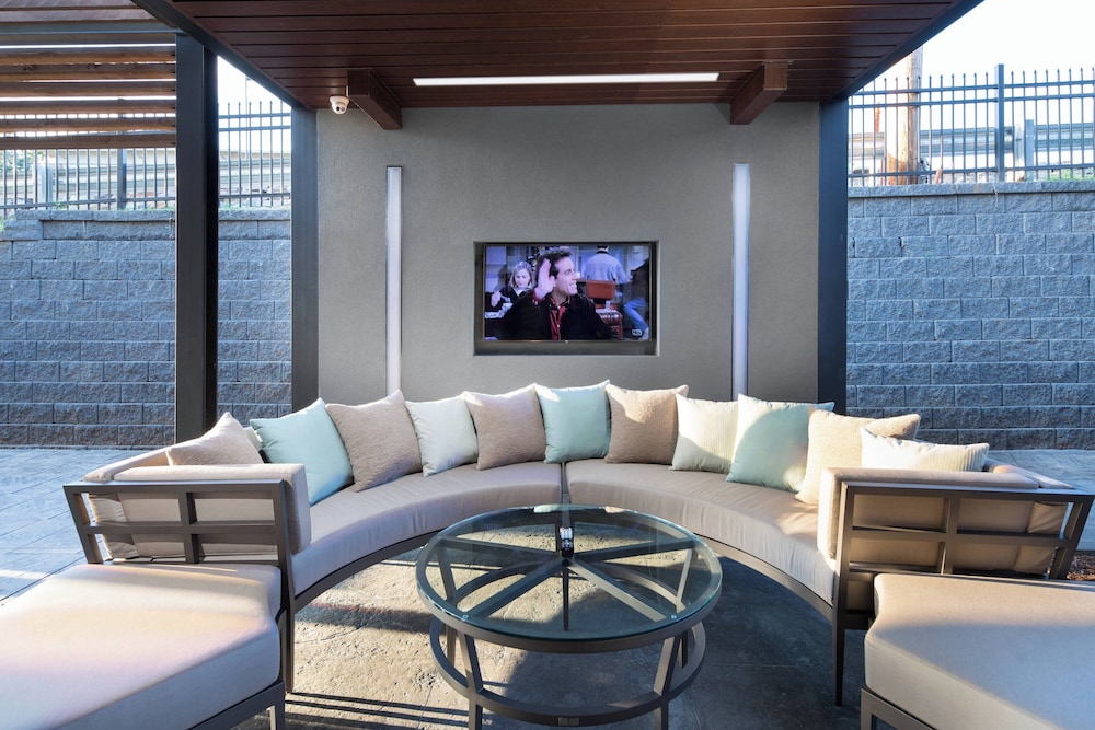 Courtyard by Marriott Russellville - photo 25