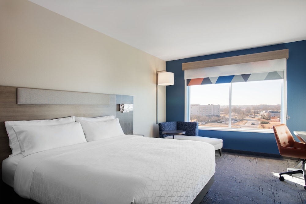 Holiday Inn Express & Suites Zion by IHG - photo 7