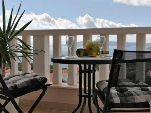 Apartments Blue Lagoon — 4-Star Luxury Hotel in Trogir, Croatia