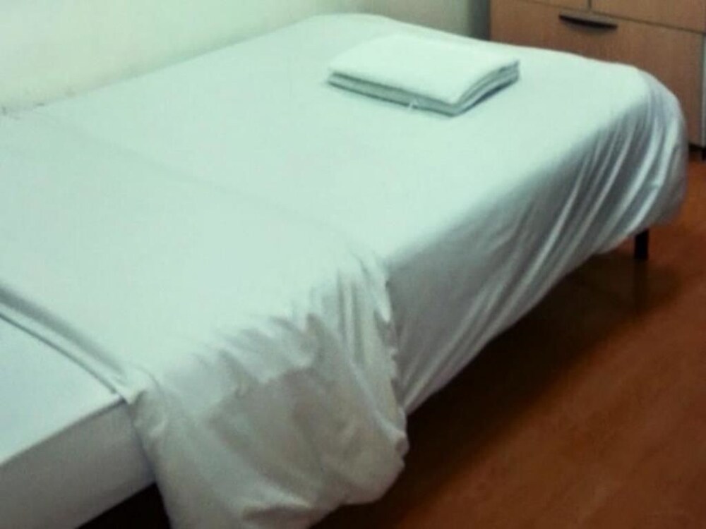 Freesia Saladaeng Silom Apartments