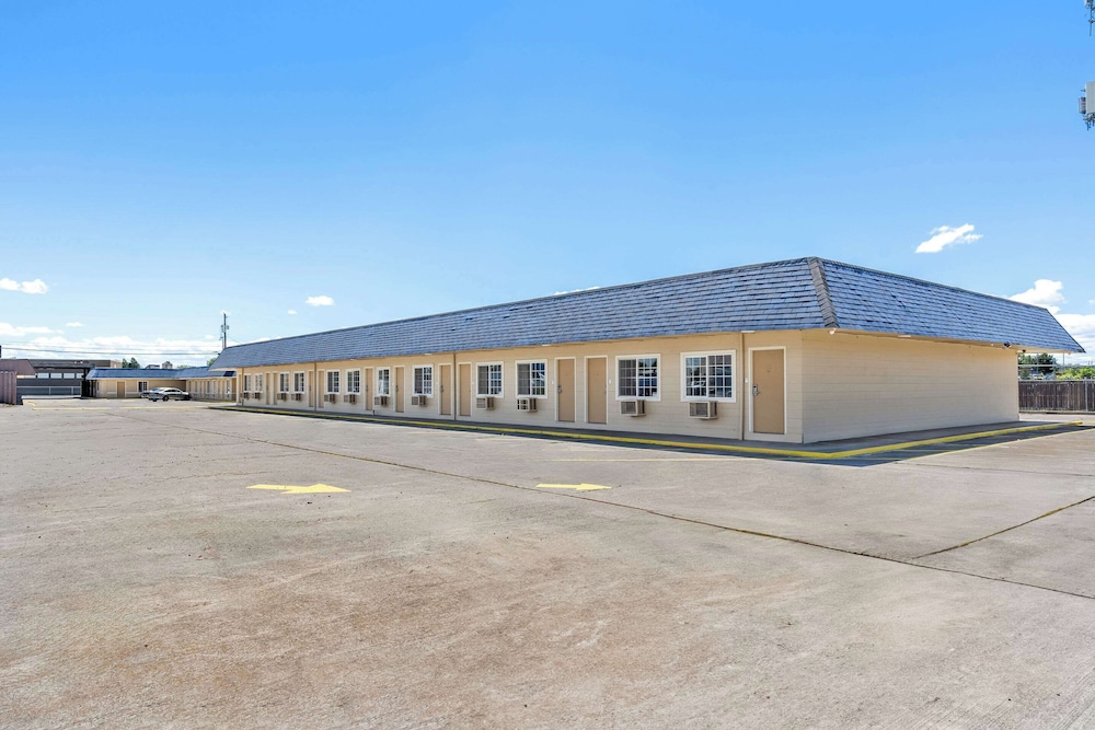 Rodeway Inn Hermiston Umatilla - photo 40