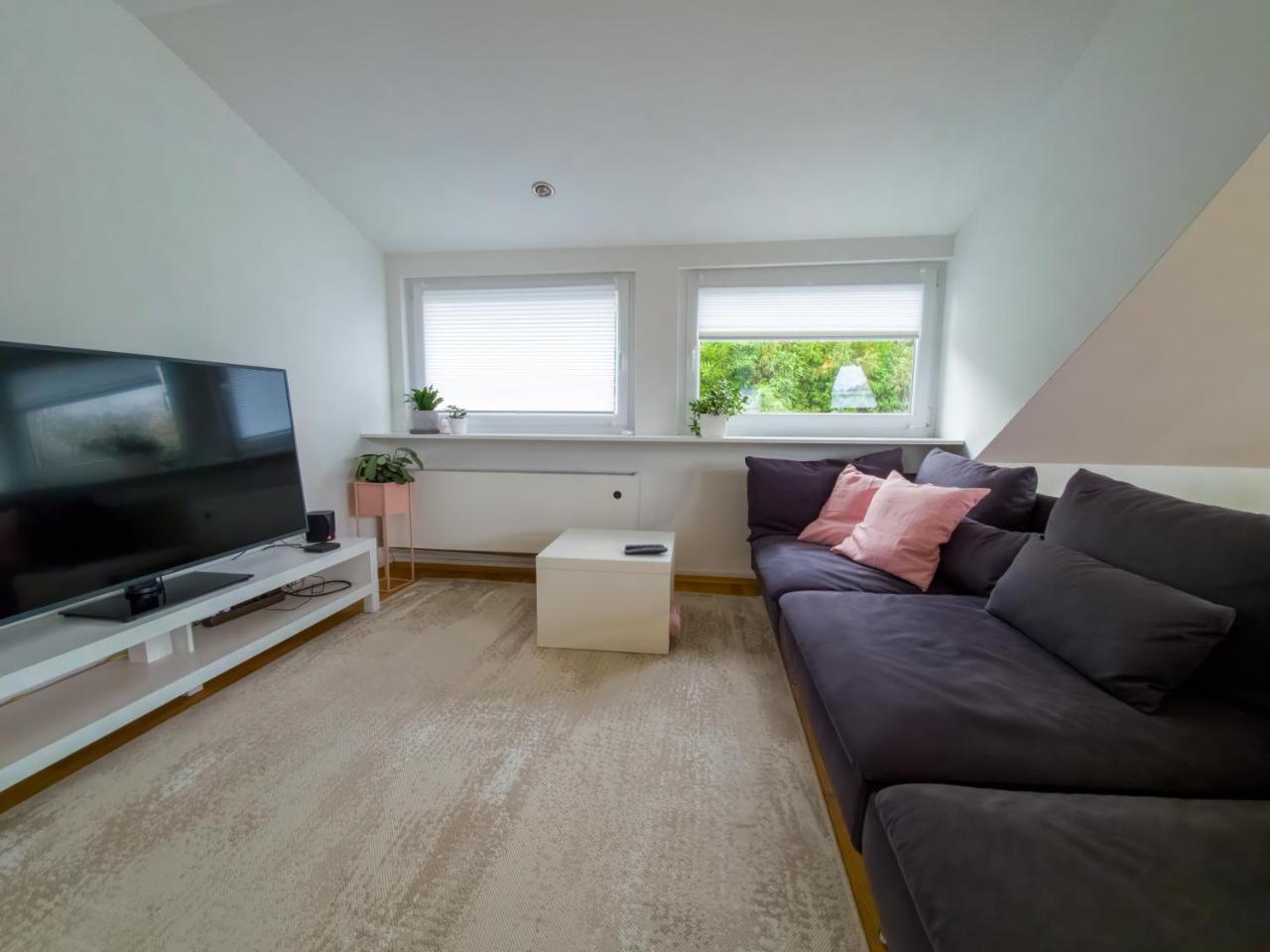 Wohnung mit einer Sauna direkt am Park — 4-Star Luxury Hotel in Wiesbaden, Germany