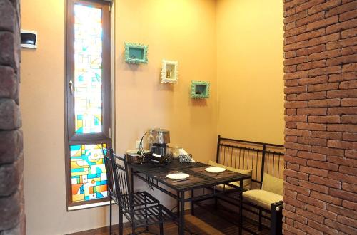Old Walls 1
