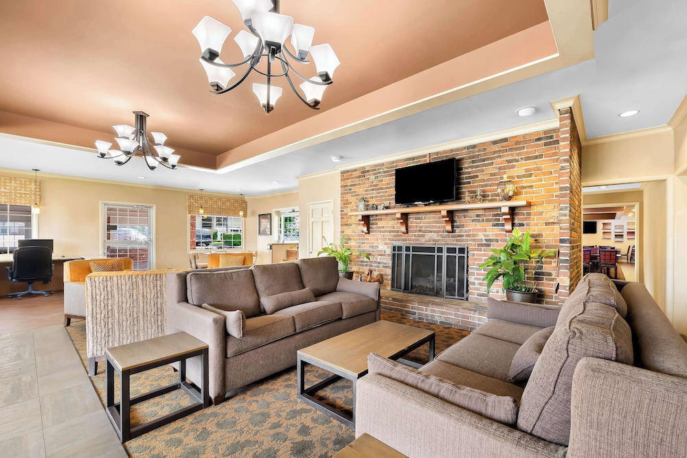 Best Western Coach House - photo 4