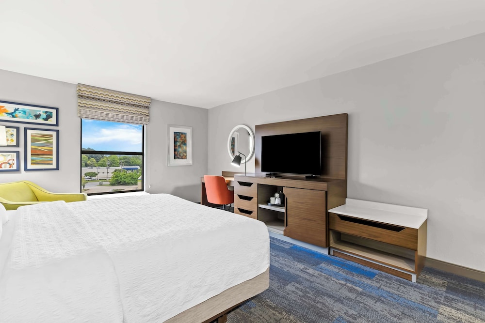 Hampton Inn Florence Midtown near University of North Alabama - photo 17