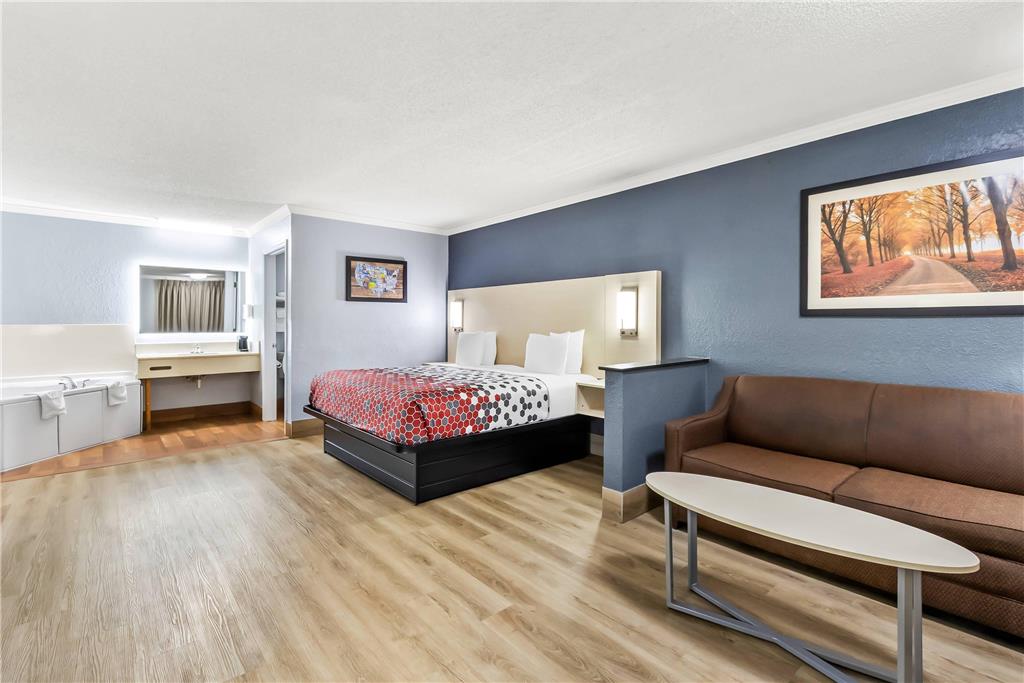 Econo Lodge Inn & Suites Cayce I 26 Airport - photo 31