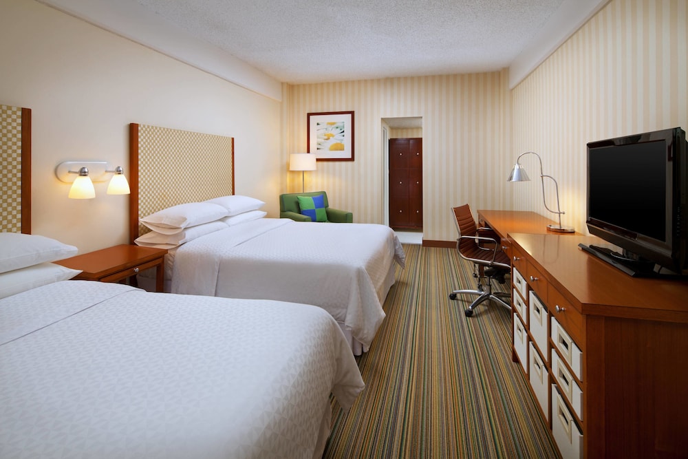 Four Points by Sheraton Los Angeles International Airport - photo 7
