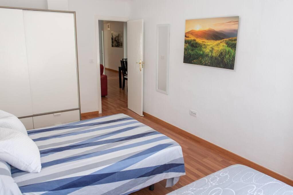 Apartamento Alexa a 800mts Catedral Wifi Smart TV — 4-Star Luxury Hotel in Murcia, Spain