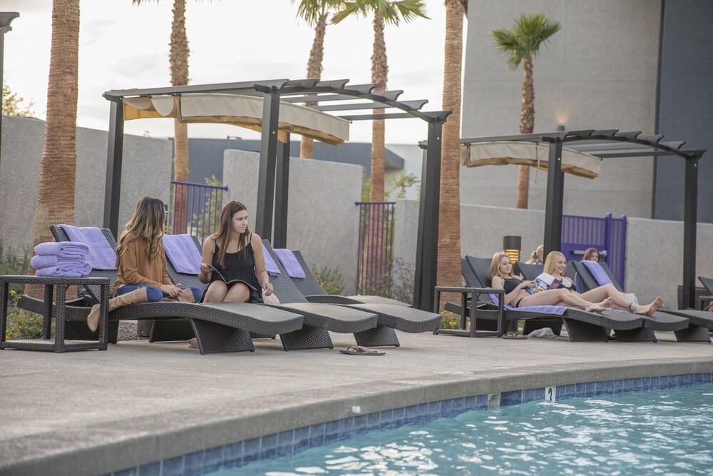 Grand Canyon University Hotel - photo 41