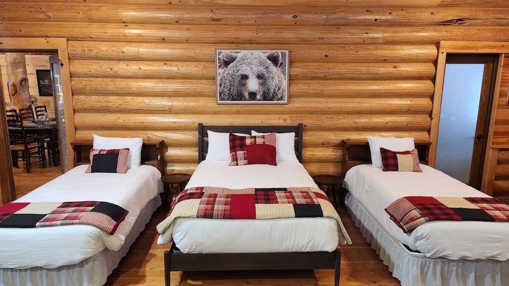 Beargrass Lodging and RV Resort - photo 54