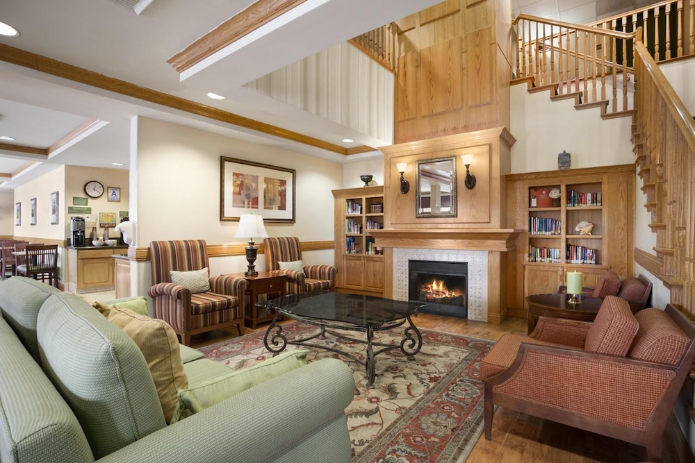 Holiday Inn & Suites Barstow by IHG - photo 16