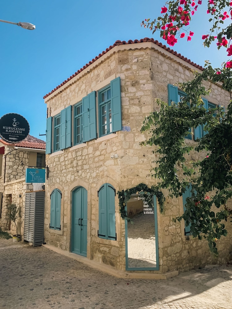 Casa Alegre Alaçatı — 5-Star Luxury Hotel in Cesme, Turkey