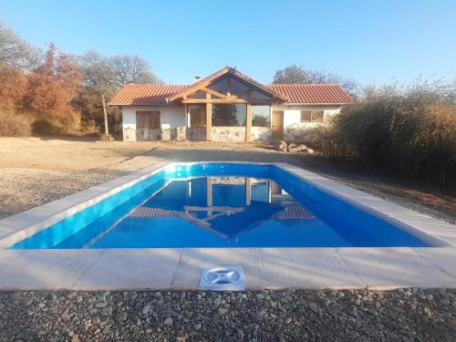 Atardecida — hotel in Villa Las Rosas