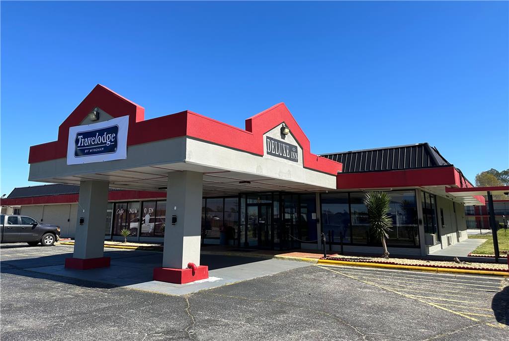 Travelodge by Wyndham Lumberton - featured photo
