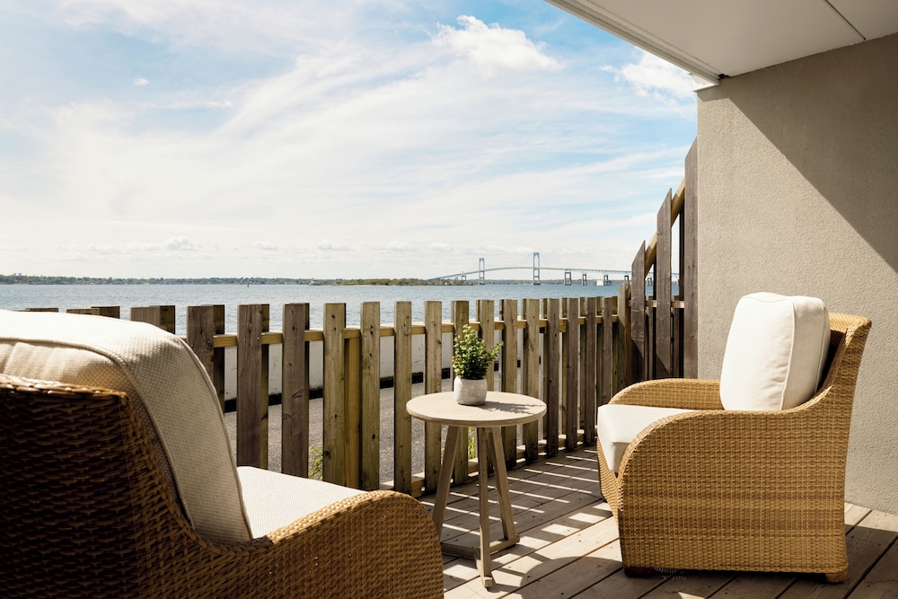 Newport Harbor Island Resort - photo 23