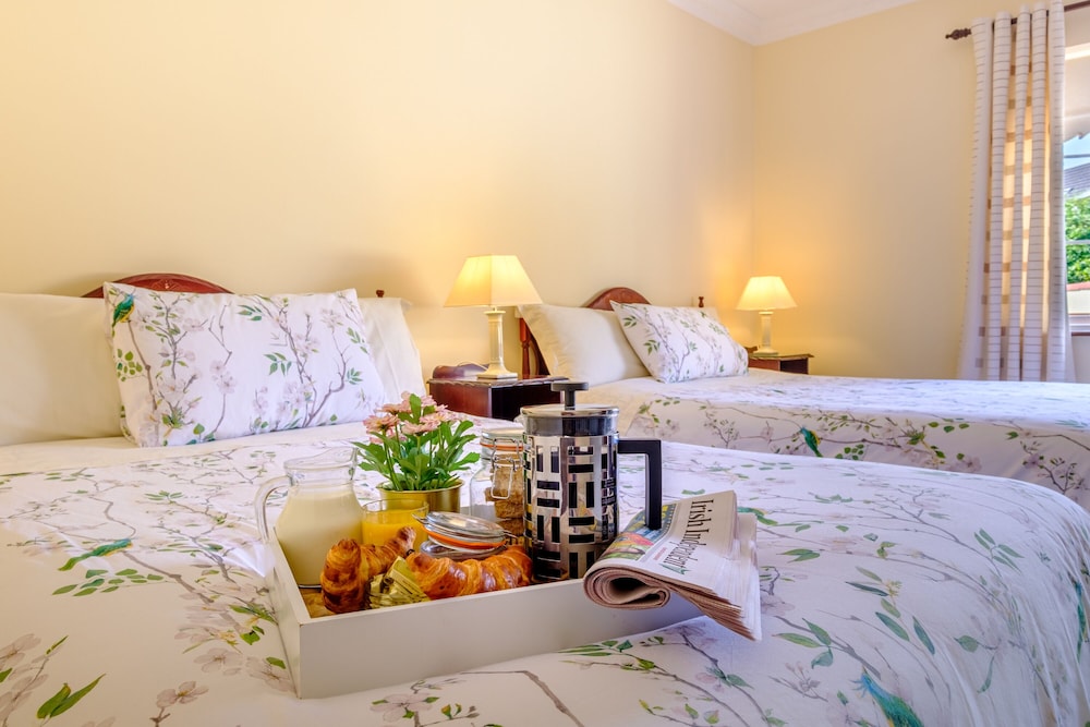 Fallon's B&B — 4-Star Luxury Hotel in Gaillimh, Republic of Ireland