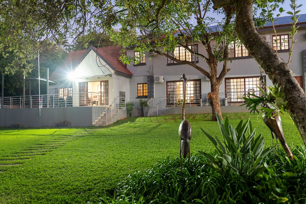 Casa Albergo Corporate Guest House — 5-Star Luxury Hotel in Pretoria, South Africa