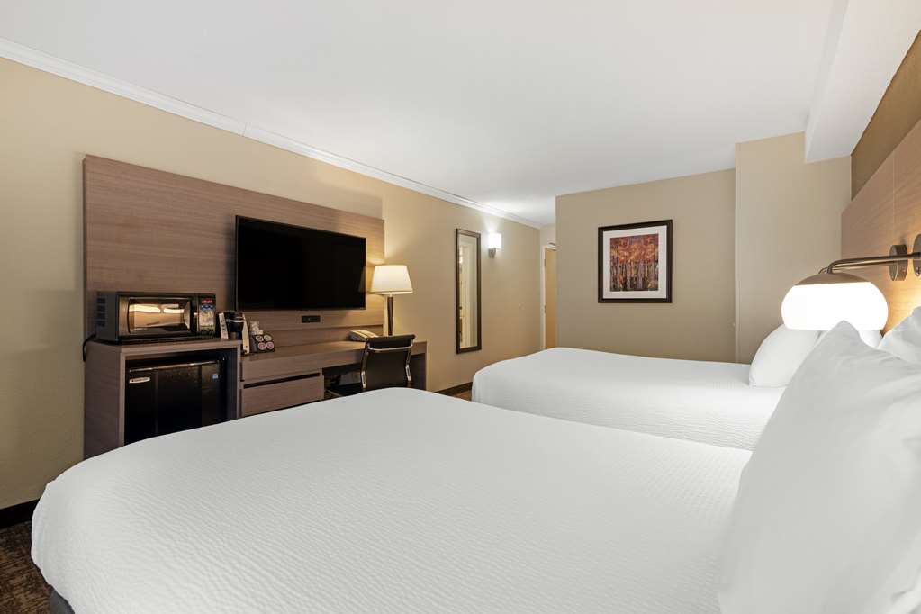 Best Western Plus Windjammer Inn & Conference Center - photo 25