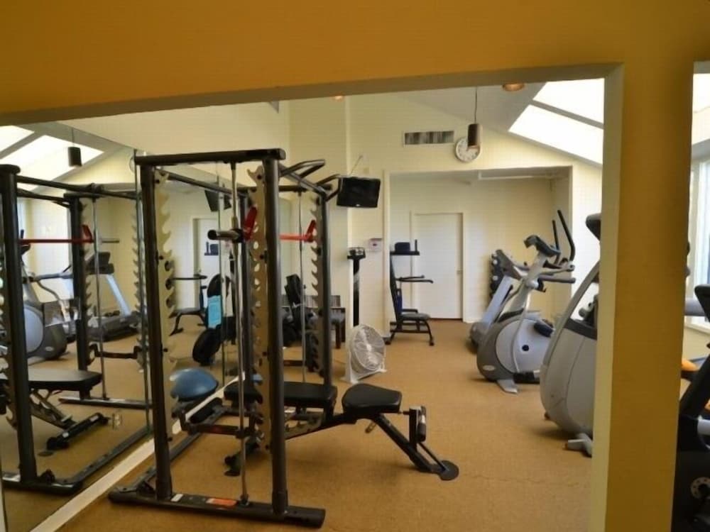 Beach Blanket Spacious Condo With Private Beach Access And Resort Amenities 3 Bedroom Condo by RedAwning - photo 28
