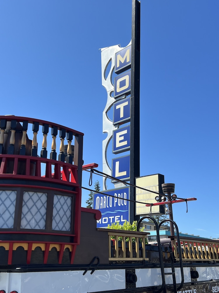 Marco Polo Motel - photo 30
