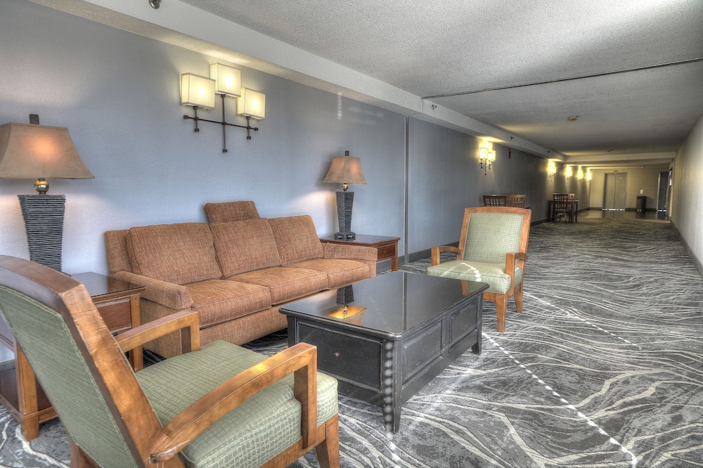 The Ramsey Hotel & Convention Center - photo 67