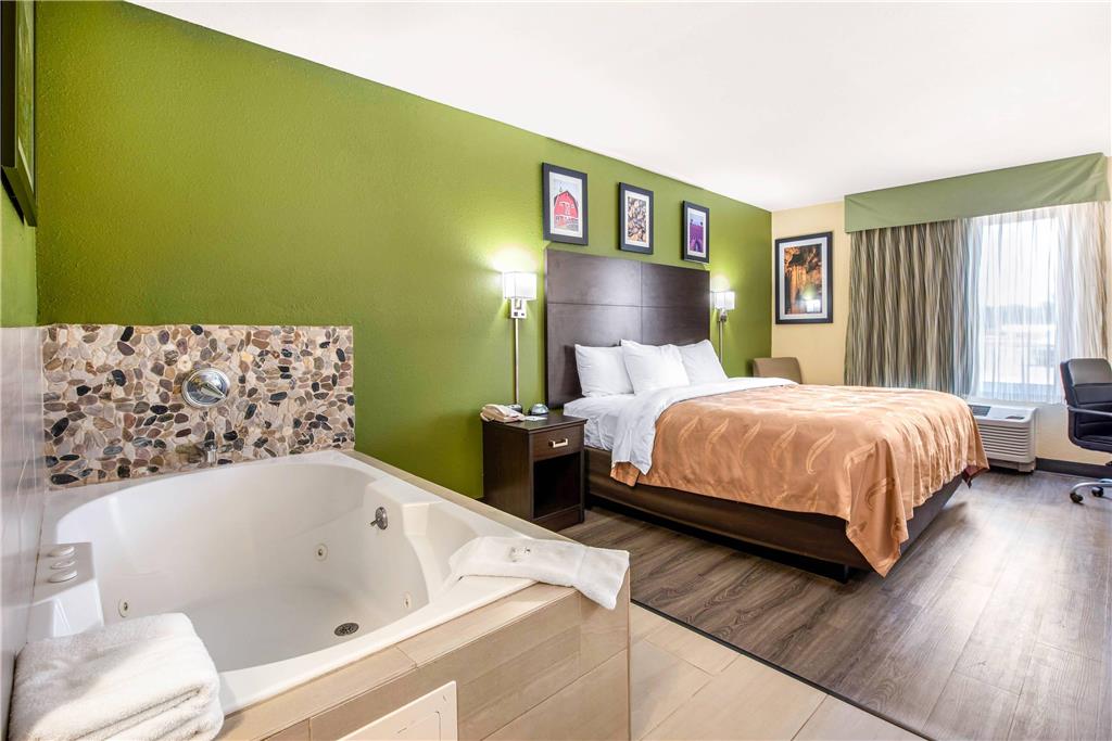 Quality Inn & Suites Brandenburg Fort Knox - photo 32