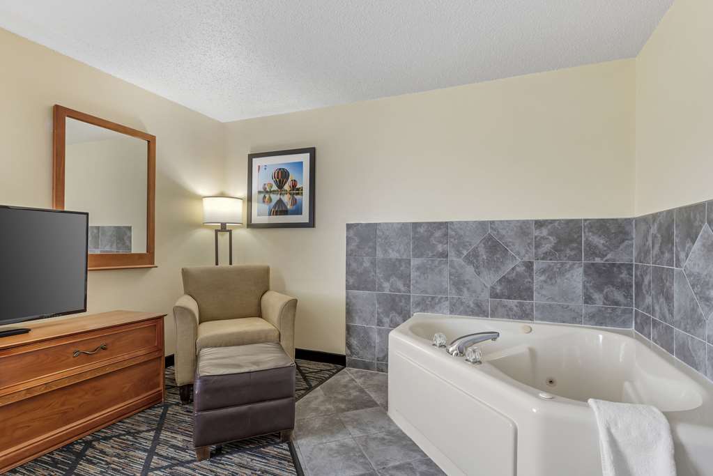 Quality Inn Indianola - photo 27