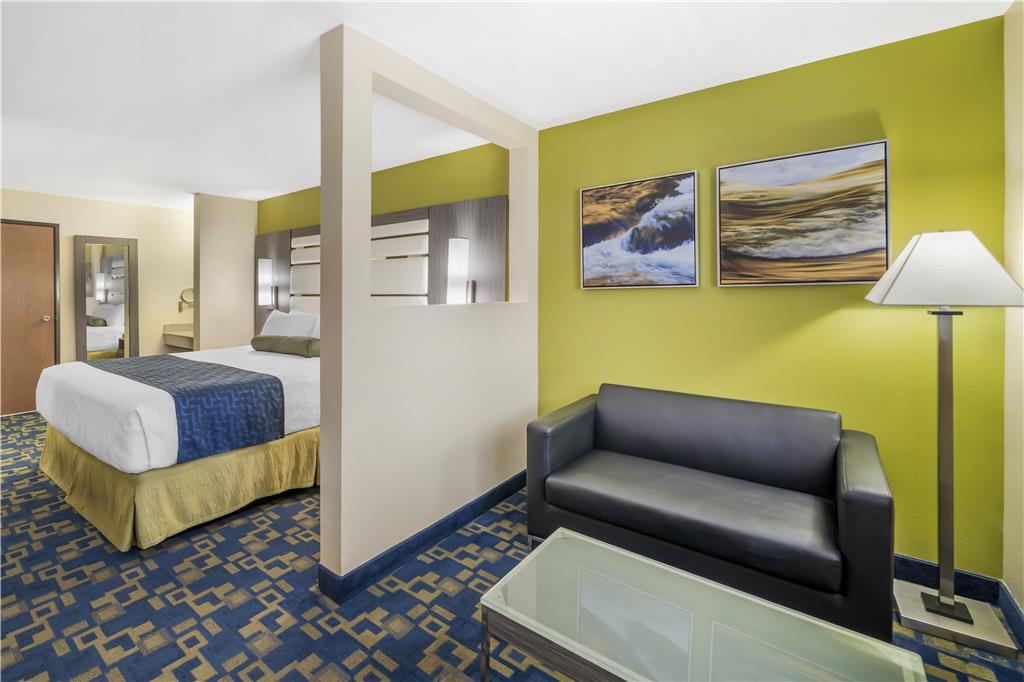 Best Western Antelope Inn & Suites - photo 36