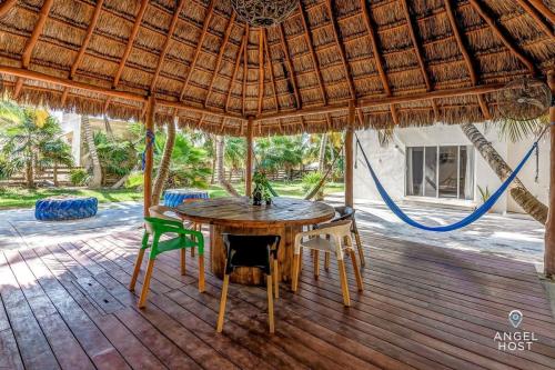 A Sublime Beach Getaway Perfect For A Family Gathering — El Cuyo