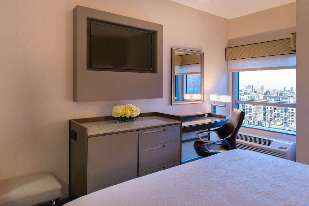 Hampton Inn San Francisco Downtown Convention Center - photo 41