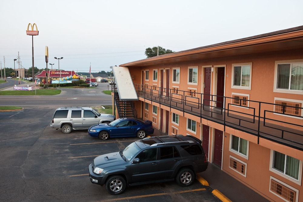 Bostonian Inn - photo 11
