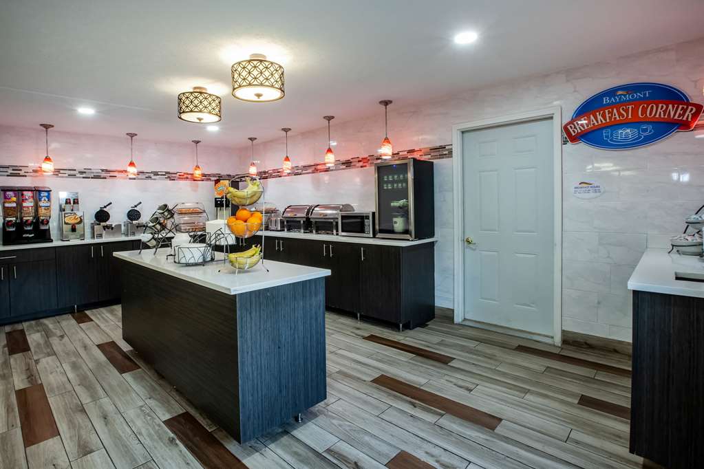 Baymont by Wyndham Traverse City - photo 25