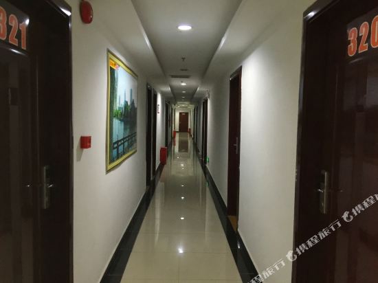 Jinlongcheng Hotel - last minute hotel in Shenzhen