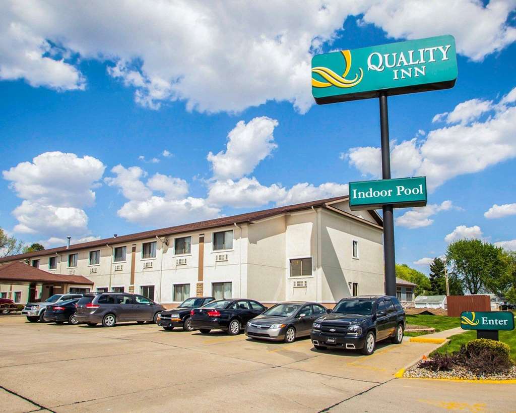 Quality Inn near I 72 and Hwy 51 - photo 3
