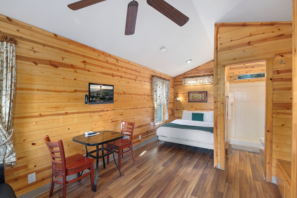 Robinhood Village Resort - photo 12
