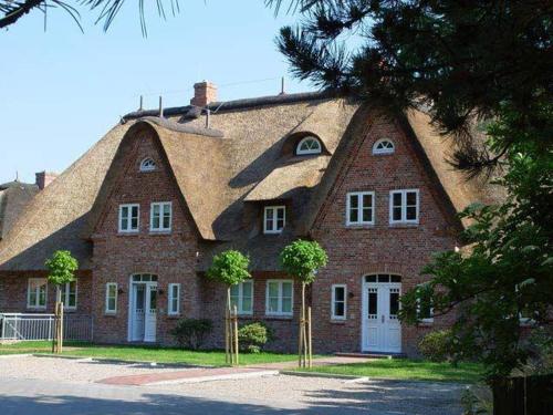 Olsdoerp 1 — 4-Star Luxury Hotel in Sankt Peter-Ording, Germany