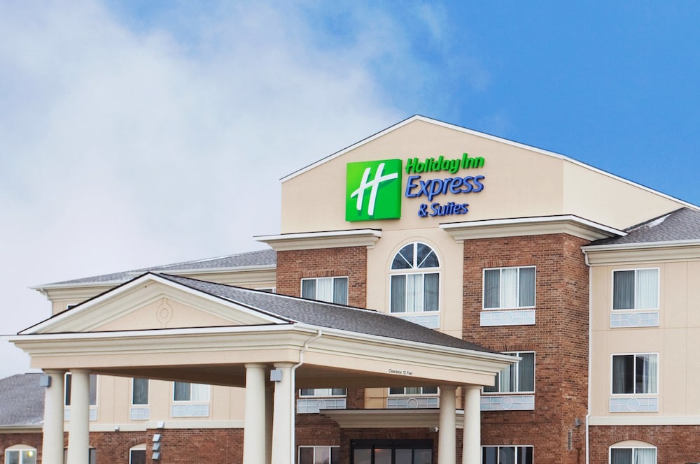 Holiday Inn Express & Suites Mattoon by IHG - photo 27