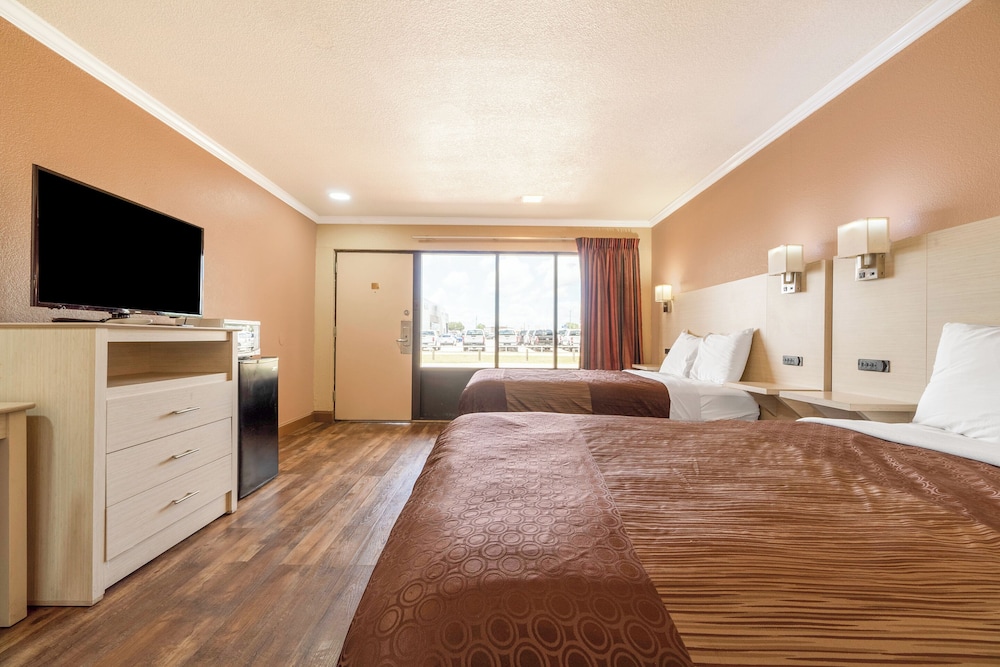 River Valley Motor Inn La Grange Texas - photo 25