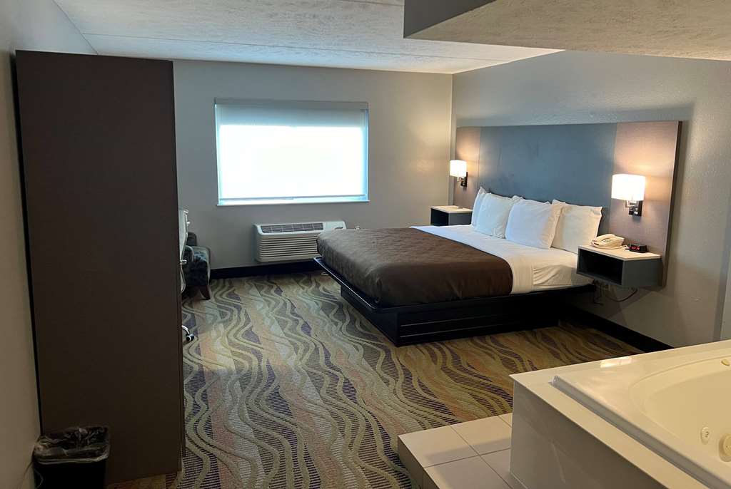 AmericInn by Wyndham Republic - photo 18